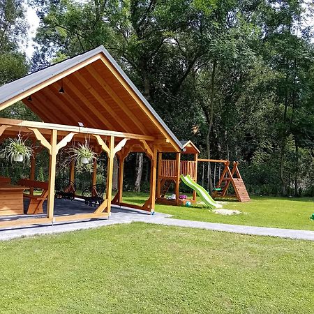 Apartamenty Nad Rzeka Kacwin エクステリア 写真